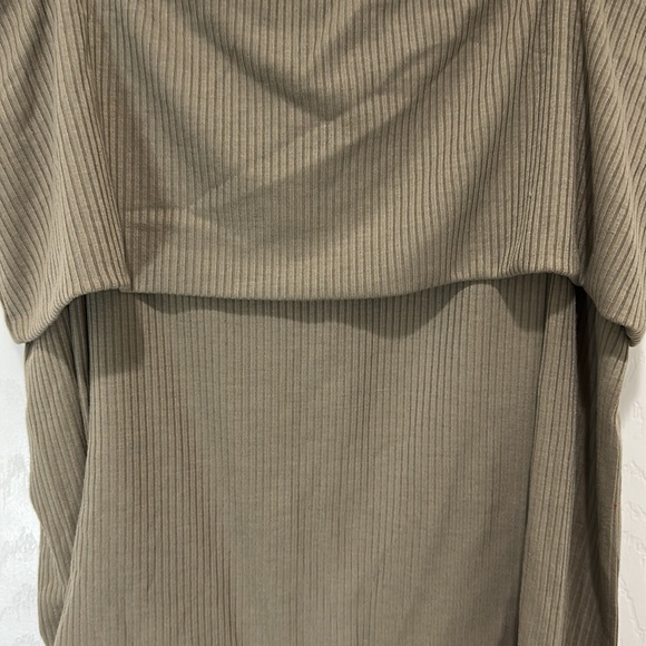 Bodysuit - Picture 5 of 6